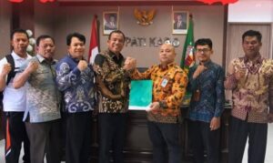 Audiensi Balai Besar Bupati Menerima  Pengawas Obat dan Makanan ( BBPOM). 