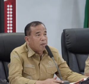 Melaksanakan Audiensi Bupati Karo dengan Ketua Den Bahas Pengembangan Kawasan Wisata Tongging .