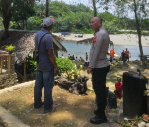 Dalam Rangka Ops Ketupat, Polsek dan Pos PAM Bahorok Intensifkan Patroli di Bukit Lawang, Masyarakat Diminta Manfaatkan Layanan 110