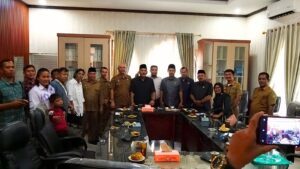 Komisi III DPRD Langkat dan Camat Hinai Dukung Penolakan Pedagang terhadap Rencana Pembangunan KDMP di Pasar Senin