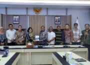Bupati Karo Jajaki Pembangunan PLUT UMKM di Kementerian UMKM RITheopilus SinulakiJumat, 24 Juli 2026 06:00 WIB 210