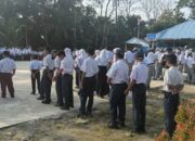 Siswa Siswi SMK Yayasan Nusa Indah Telaga Jernih Laksanakan Kegiatan Apel Pagi Sebelum Kegiatan Belajar Mengajar