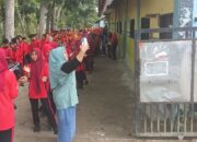 Siswa SMK Nusa Indah Langkat Peringati HUT ke-81 Kemerdekaan RI Didampingi Kepala Sekolah