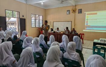 Polri Hadir di Sekolah, Sat Binmas Polres Langkat Edukasi Pelajar Cegah Pergaulan Bebas dan Gangguan Kamtibmas