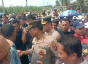 Polsek Secanggang Kawal Aksi Damai Penyampaian Aspirasi Masyarakat Terkait Jalan Rusak..
